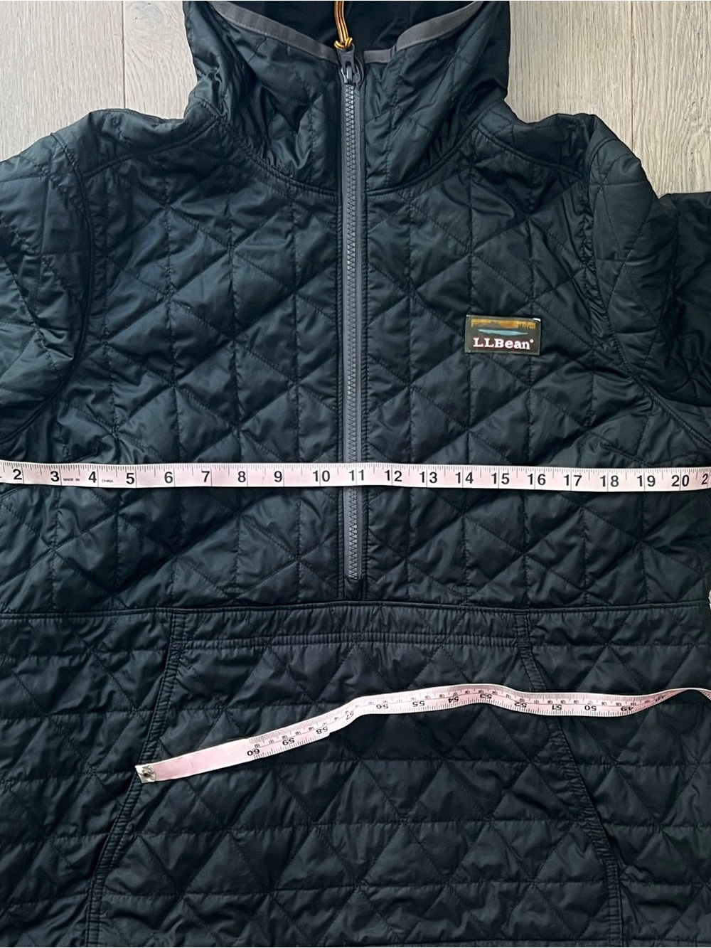 L.L. Bean Women’s Size M 1/2 Zip Quilted Hoodie Katahdin Jacket in Black - Picture 7 of 11